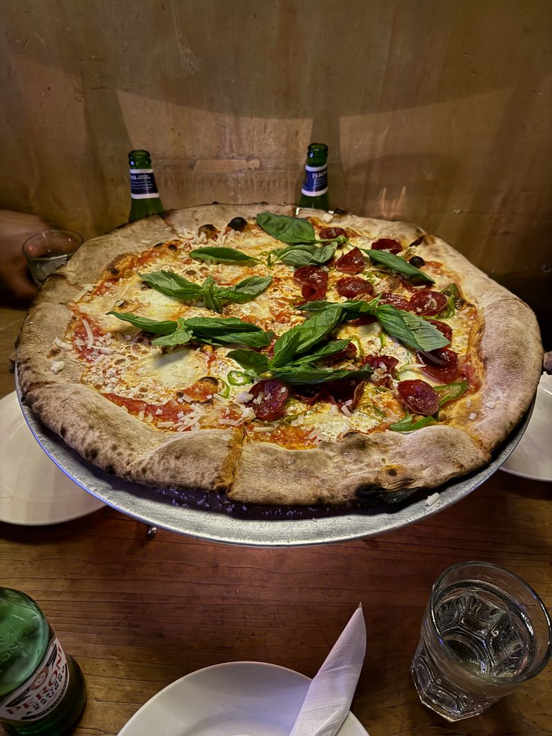 Lucali — Brooklyn (Carroll Gardens)