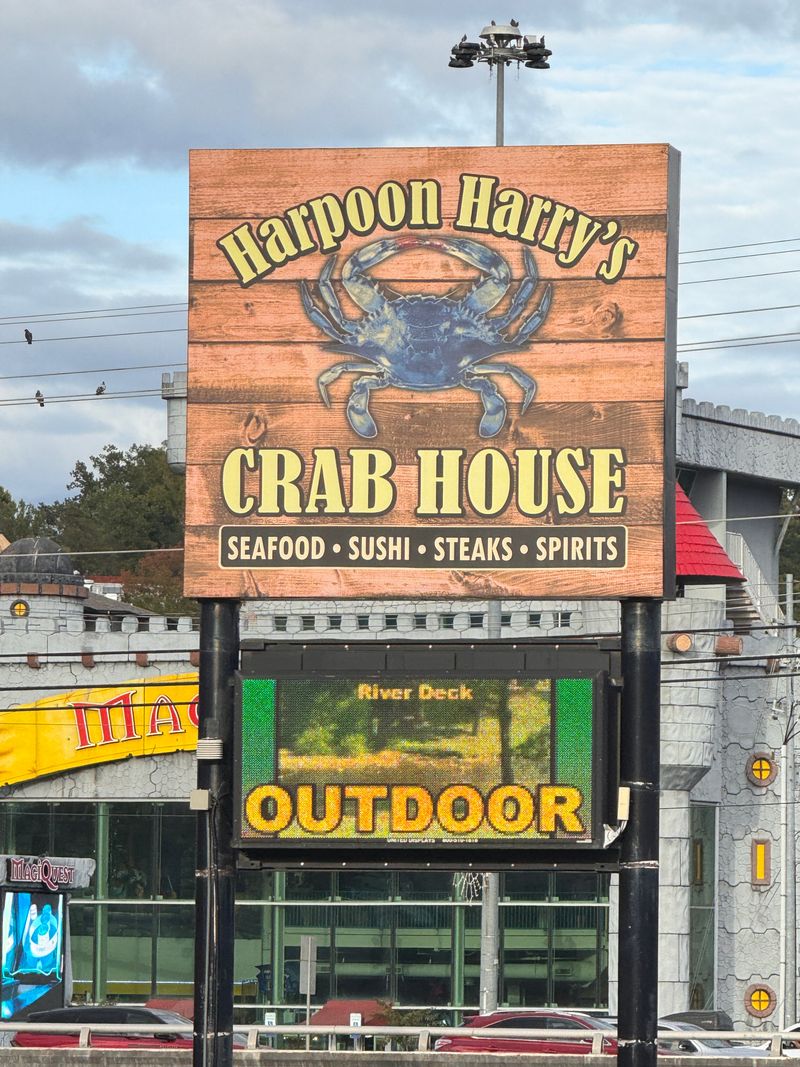 Harpoon Harry’s Crab House