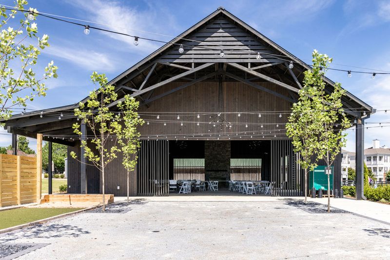 Birdsong Social – 3901 Kedron Rd, Spring Hill, TN 37174