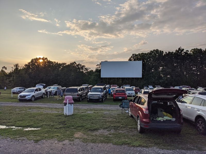 FM Radio Audio That Makes The Movie Feel Personal