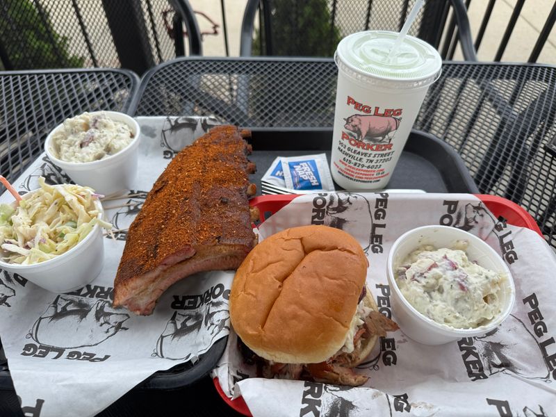 Smoke That Speaks In Complete Sentences