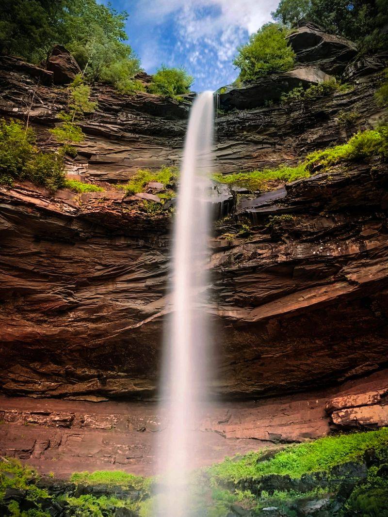 Water That Writes The Story