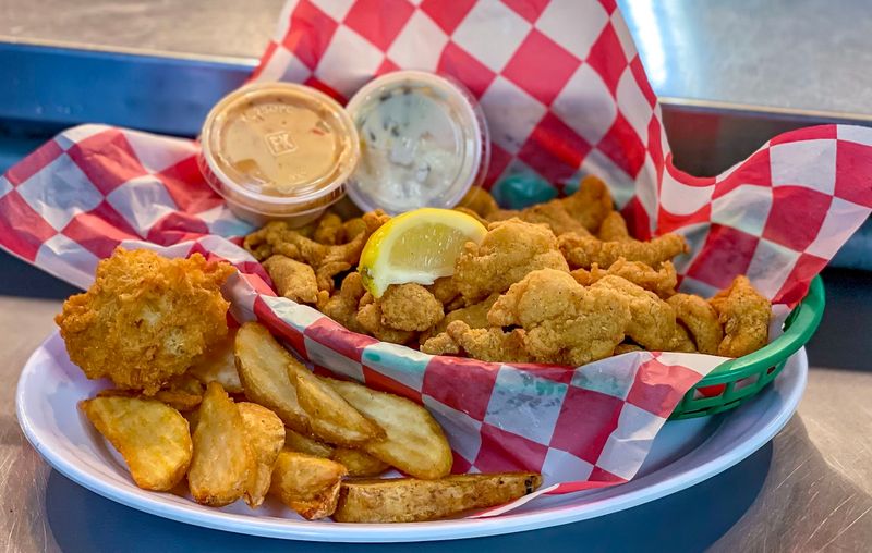 Fried Catfish That Stays Crisp