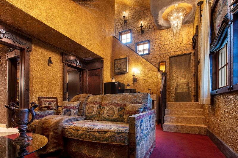 The Cave That Makes Silence Feel Luxurious