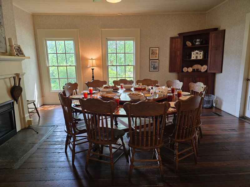 Dining Rooms With Character