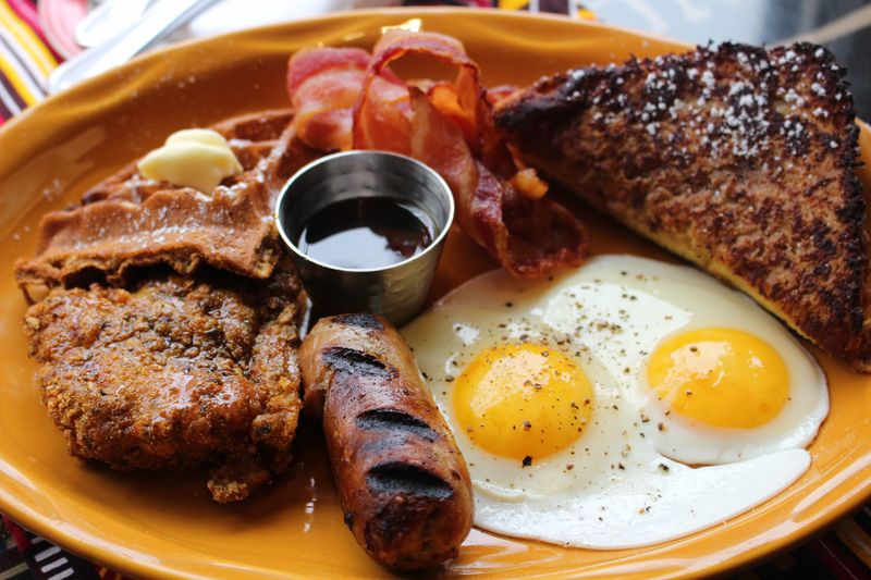 Breakfast Plates That Built A Loyal Following