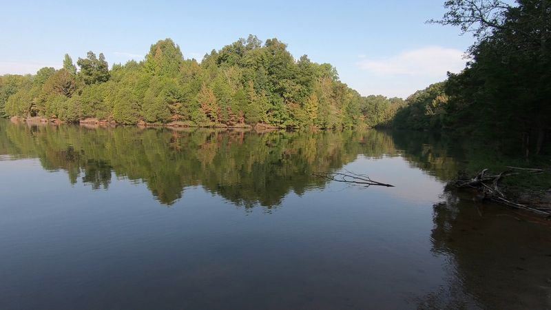 Golf Where Fairways Brush The Water