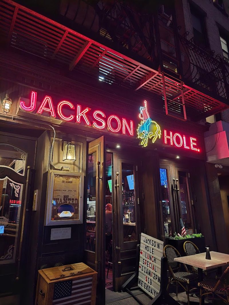 Atmosphere That Lets Conversation Breathe