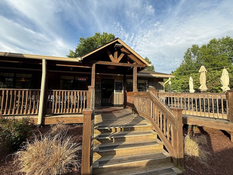 Why The Line Forms Fast