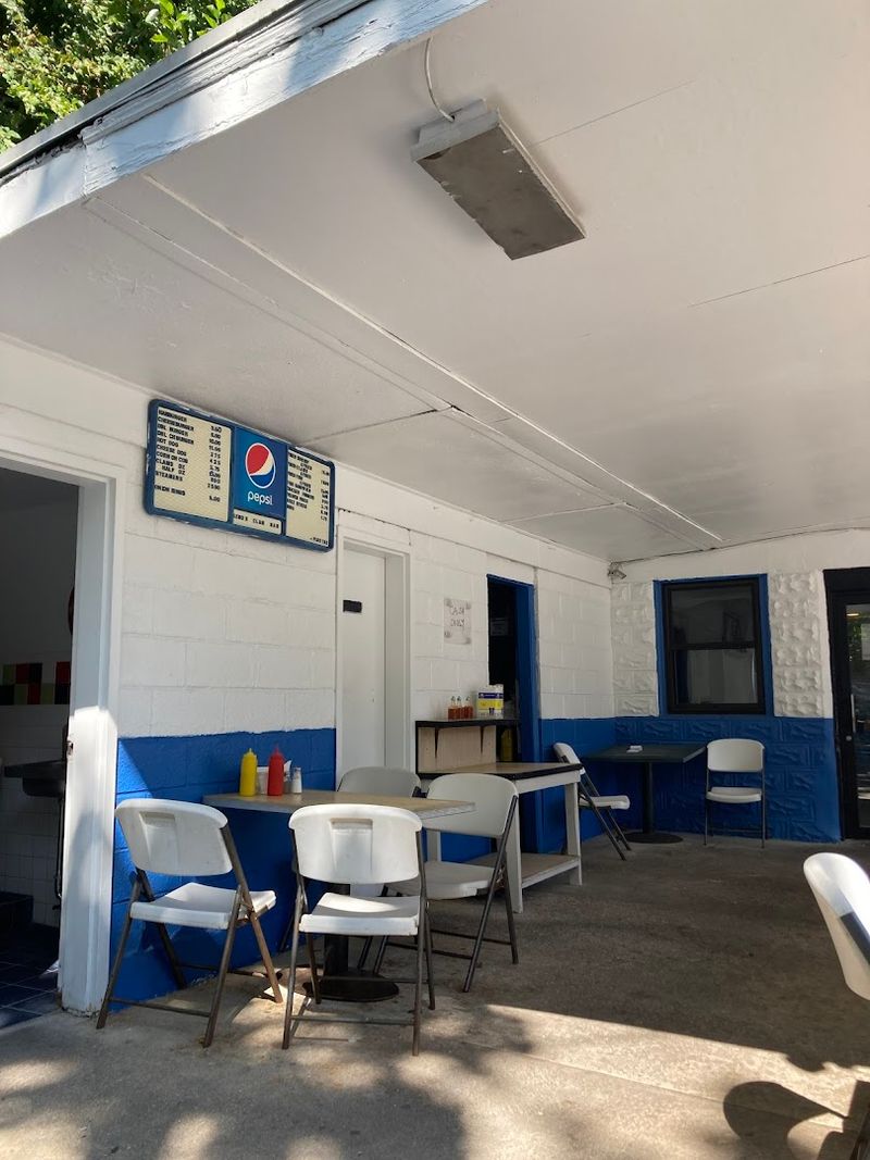 Fried Clams That Justify The Journey