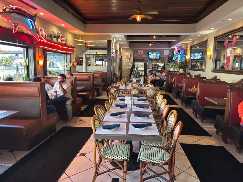 Service That Turns First Timers Into Loyal Regulars