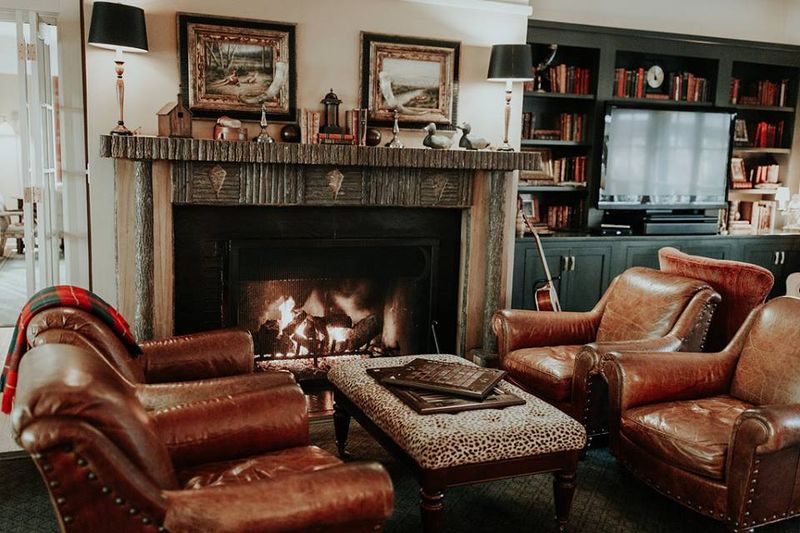 Dining Rooted In Locally Sourced Fare