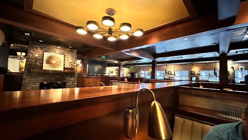 A Reservation System That Keeps The Evening Running Smoothly