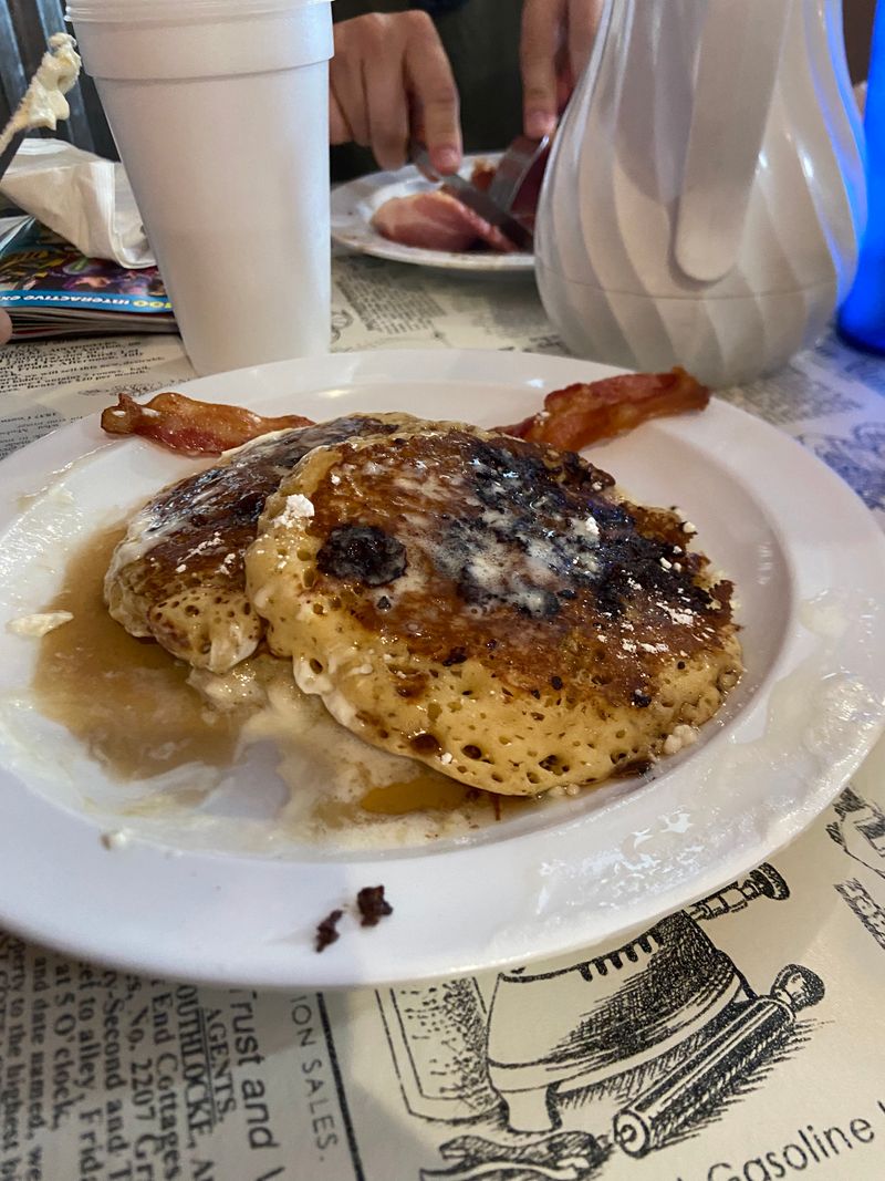 Pancakes That Earn Their Reputation Without Flash