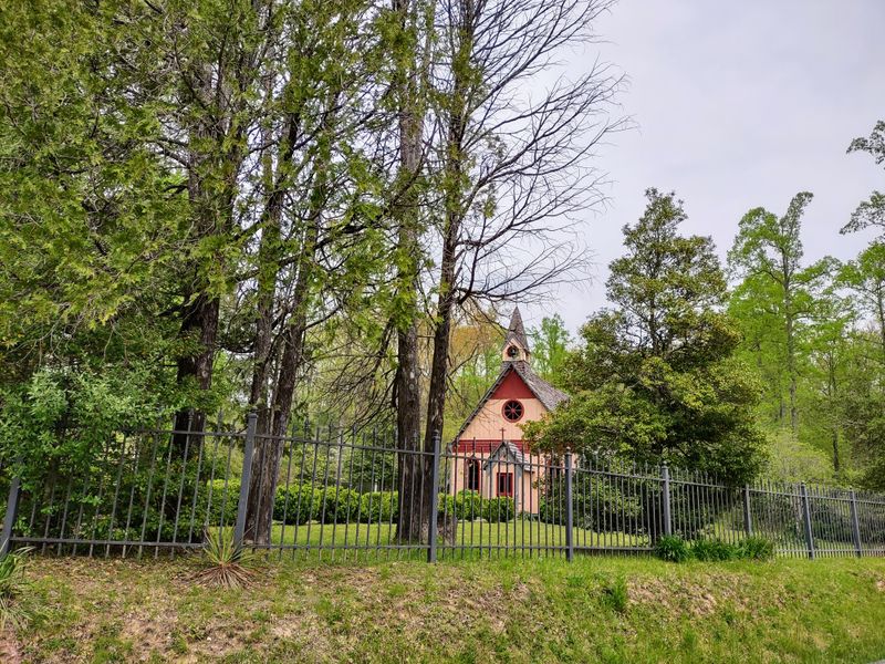 Rugby’s Church Of The Gentle Slope Of Time