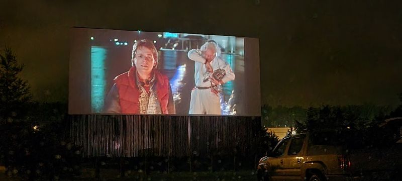 Digital Projection That Holds Its Own After Dark