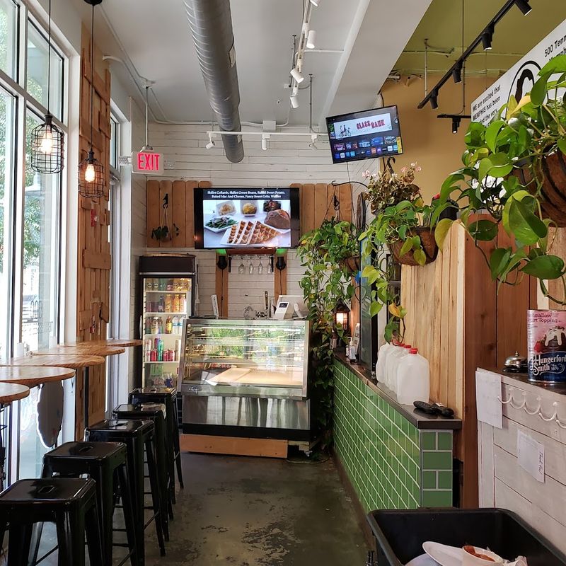 Fannie Lou's Gourmet Chicken & Waffles