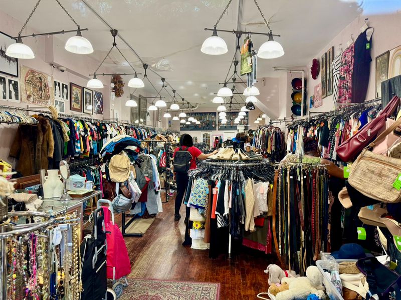 Unique Boutique Thrift Store