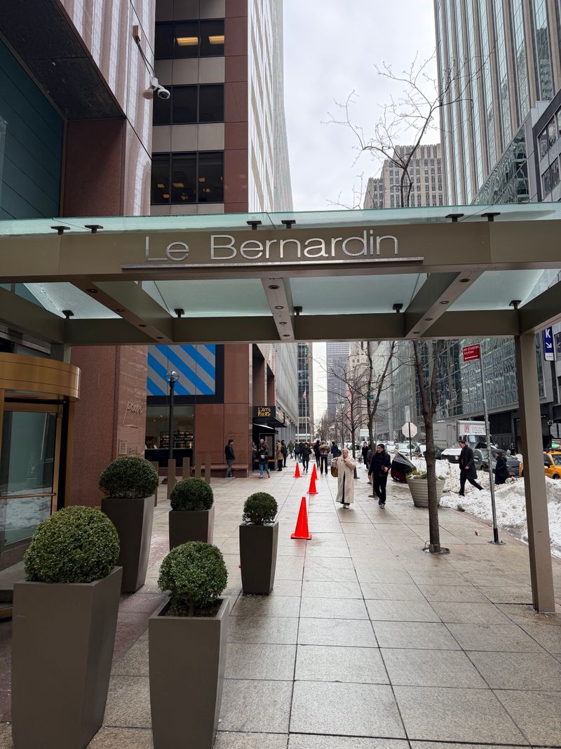 Service In The Key Of Ease