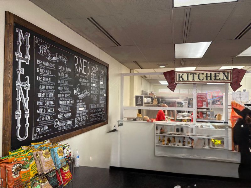 Rae’s Sandwich Shoppe – 501 Union St, Nashville, TN 37219