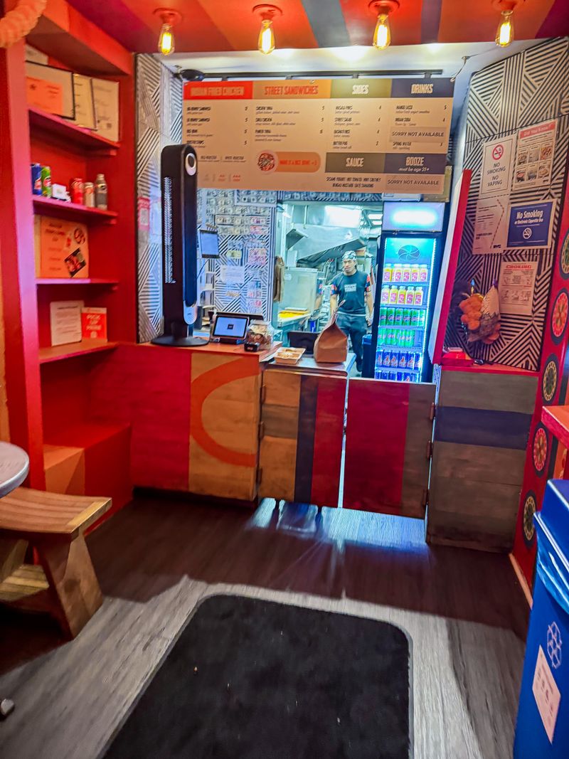 Rowdy Rooster, New York