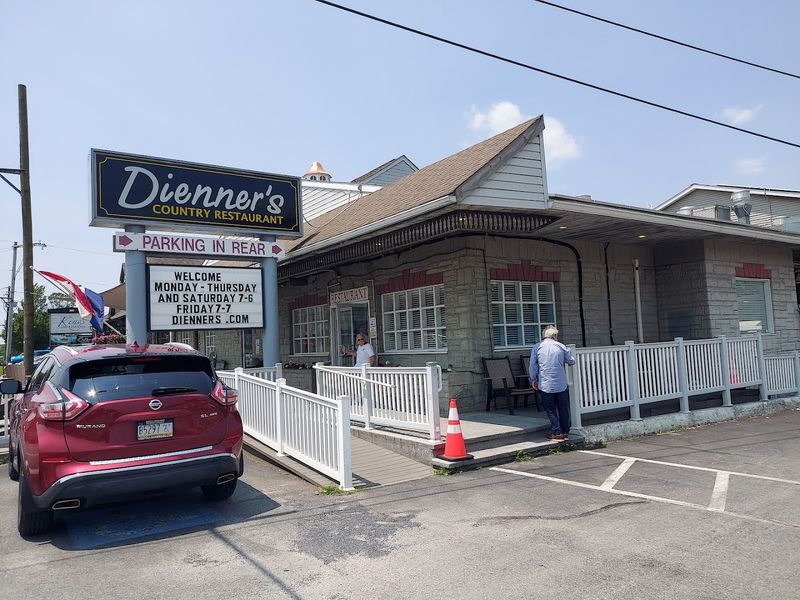 Dienner's Country Restaurant (Ronks)