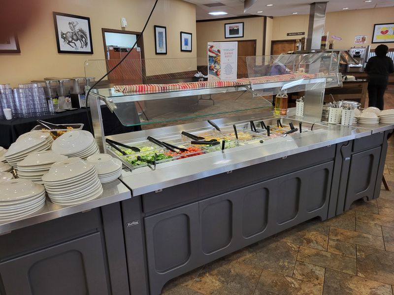 Outdoor Seating That Makes Every Meal Feel Like A Picnic