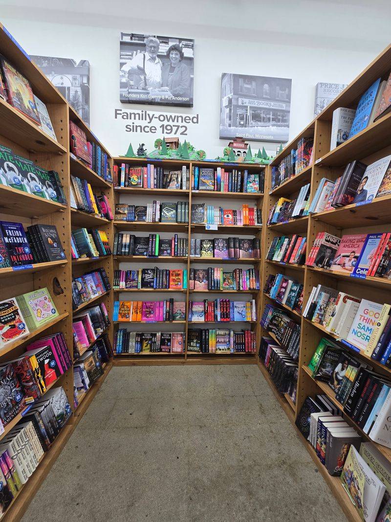 Half Price Books - Nashville White Bridge