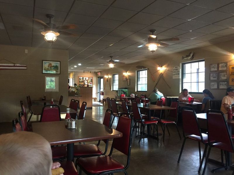 Service With Genuine Southern Ease