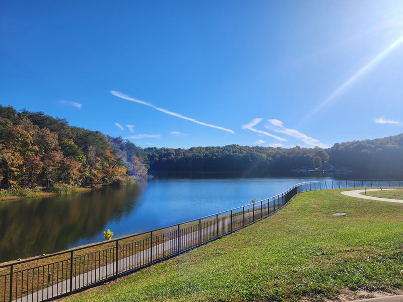 Seasonal Turns Across The Plateau