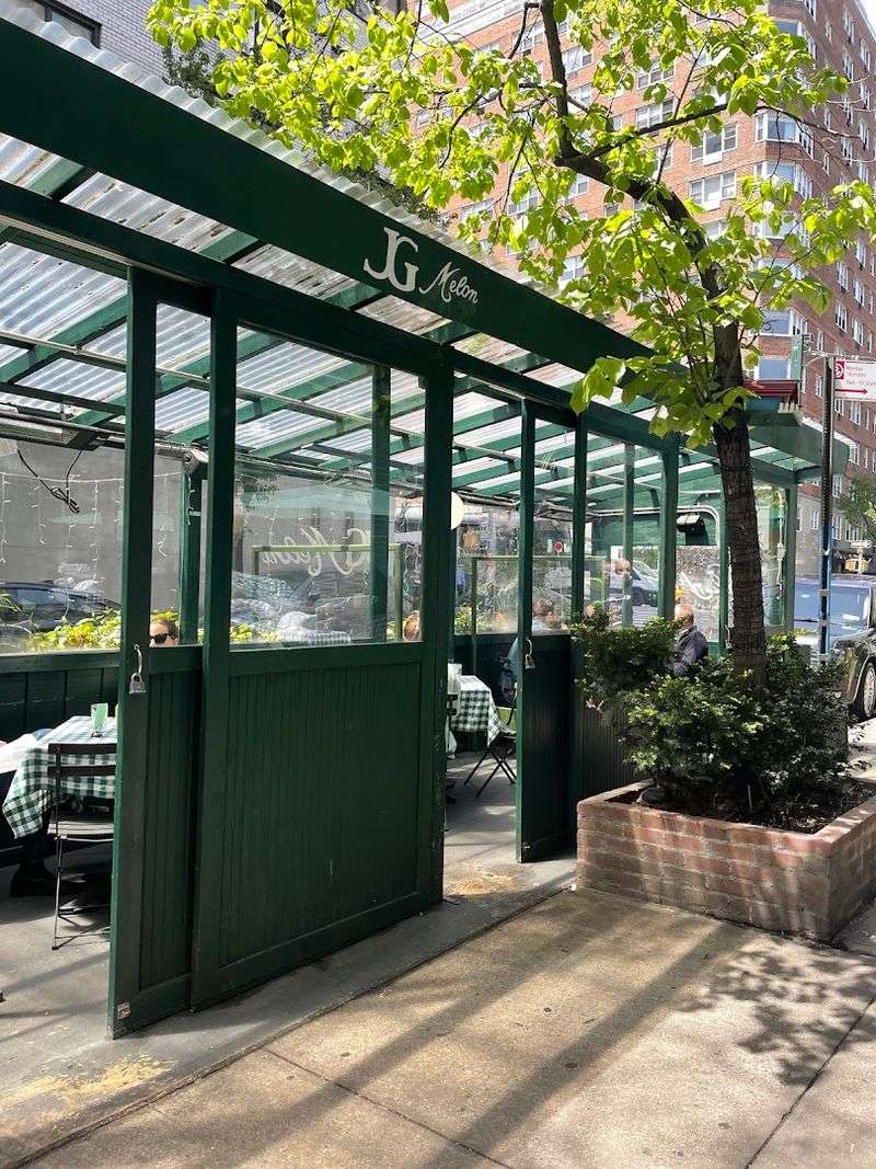 Timing The Crowd And Finding Your Moment