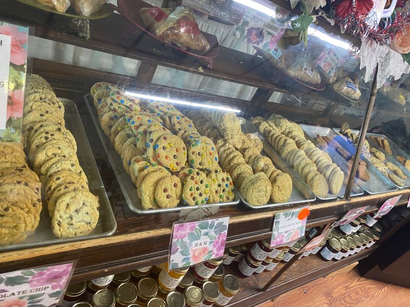 Cookies, Bars, And The Snackable Morning