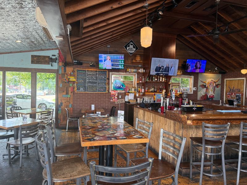 Brothers Burger Joint – 2821 Bransford Ave, Berry Hill, TN 37204