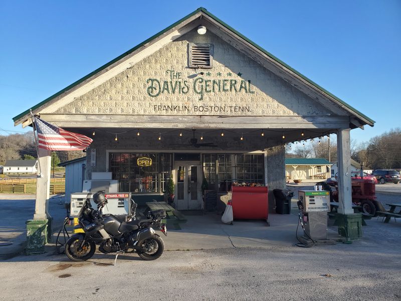 The Davis General – 5600 Leipers Creek Rd, Franklin, TN 37064