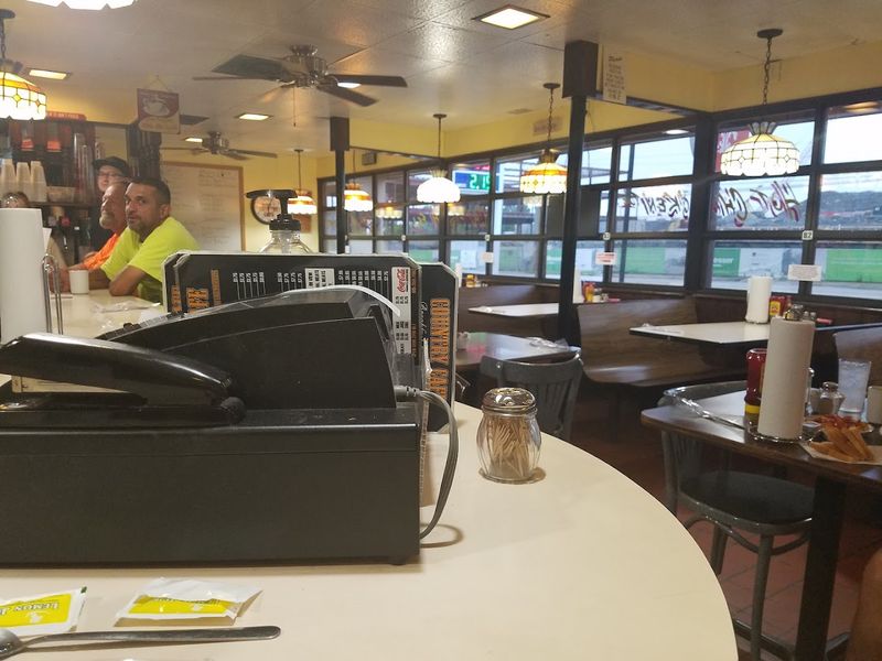 Seating Options From Counter Stools To Tables