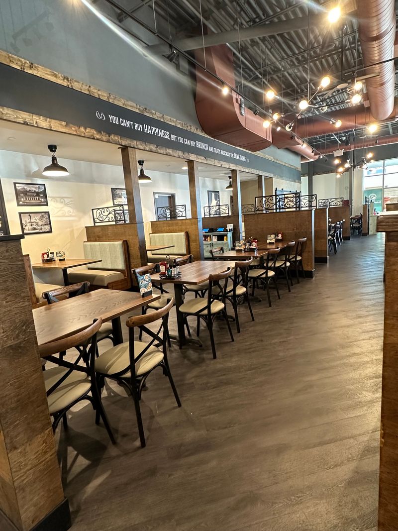 The Atmosphere Balances Buzz And Calm