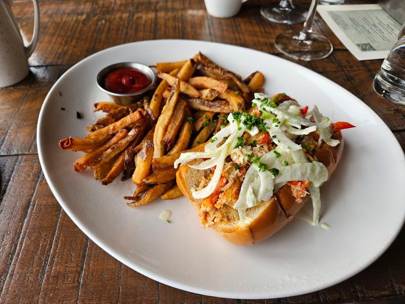 Alley Cat Oyster Bar