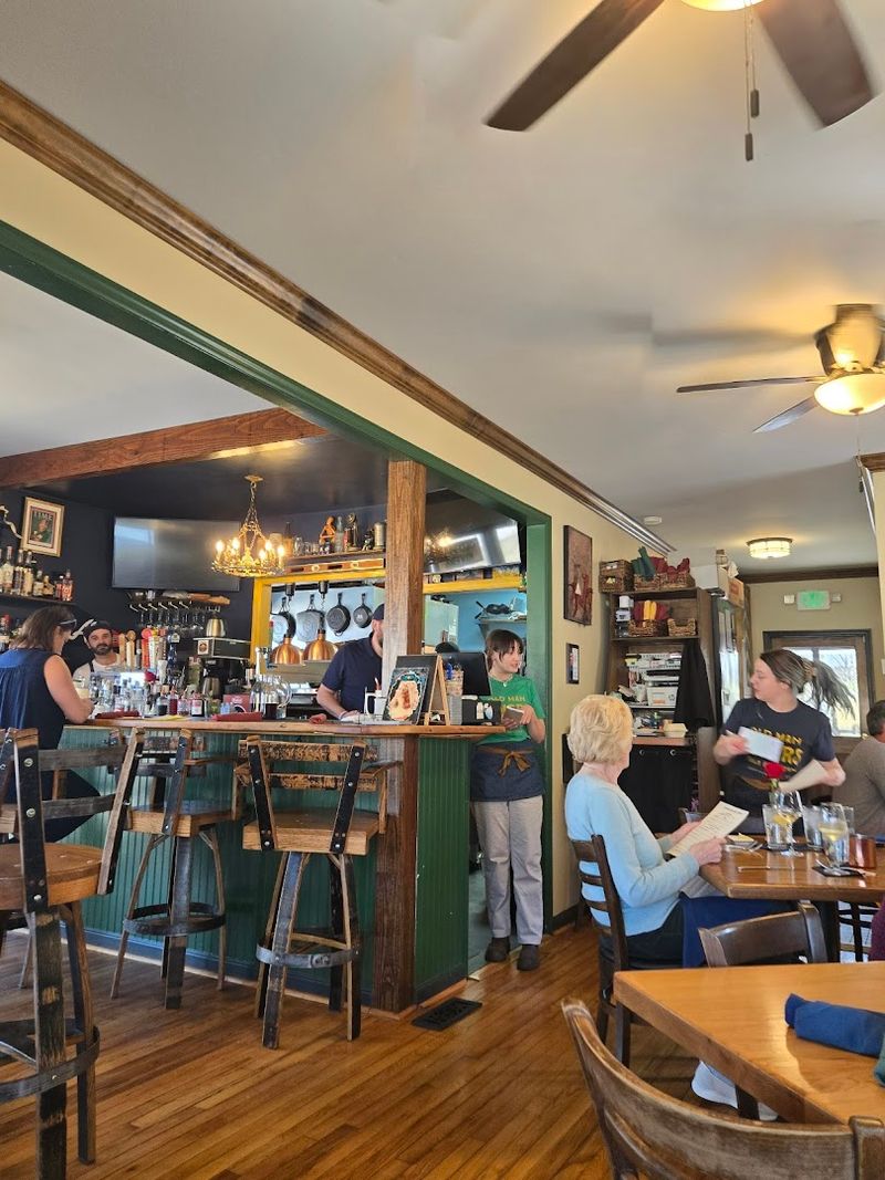 Old Man Rivers Table & Tavern, Chattanooga