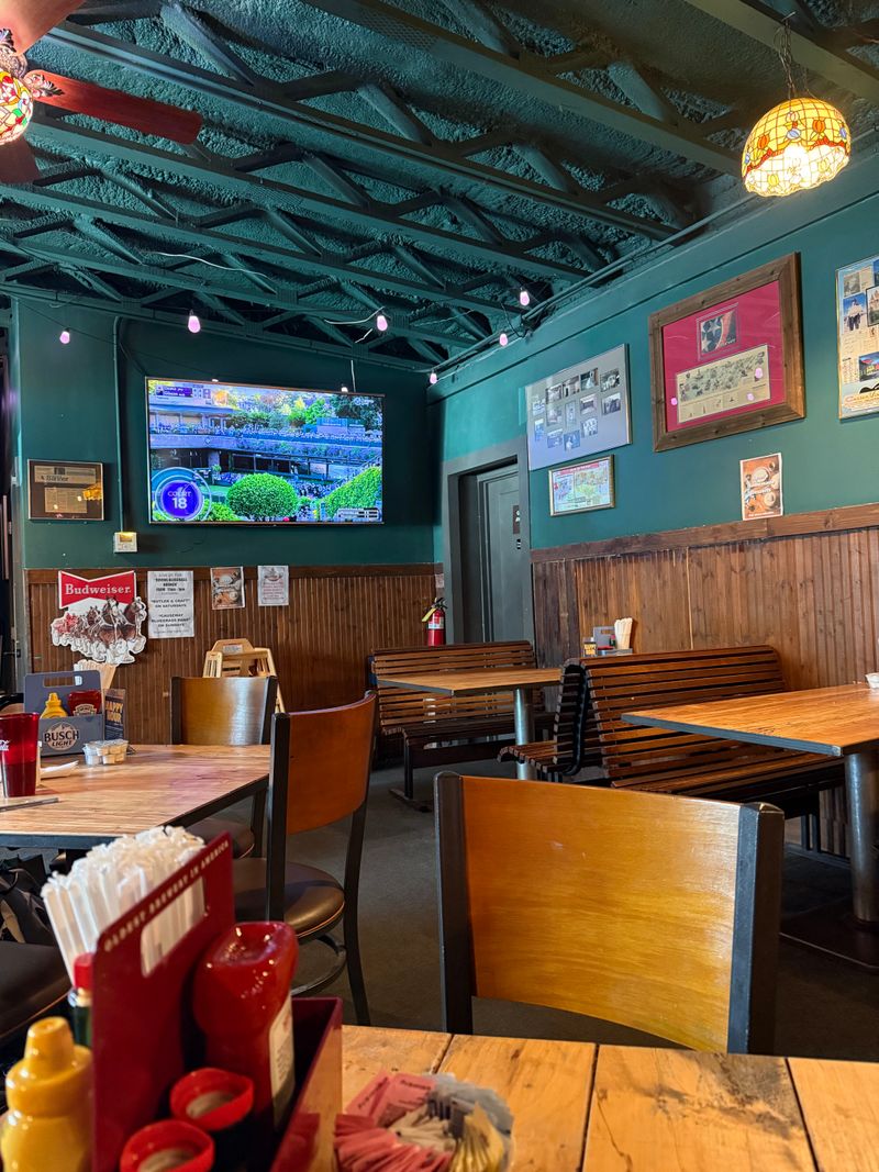 Booth Comfort For Laid Back Conversation