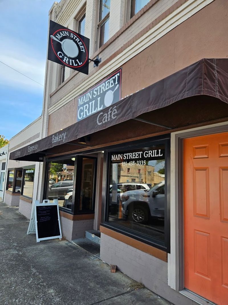 Main Street Grill, 122 Main Ave N, Fayetteville, TN 37334