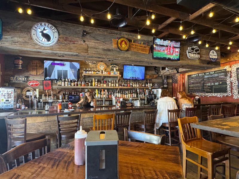 Service Rhythm And Hospitality