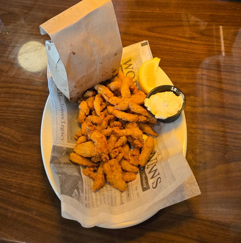 The Fried Clams Everyone Talks About