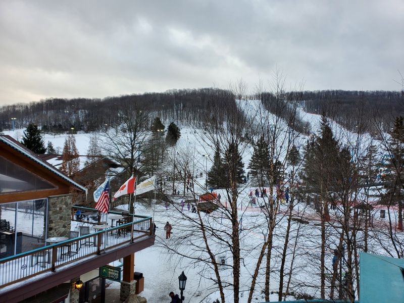 Yodeler Lodge Rituals And Midday Repair