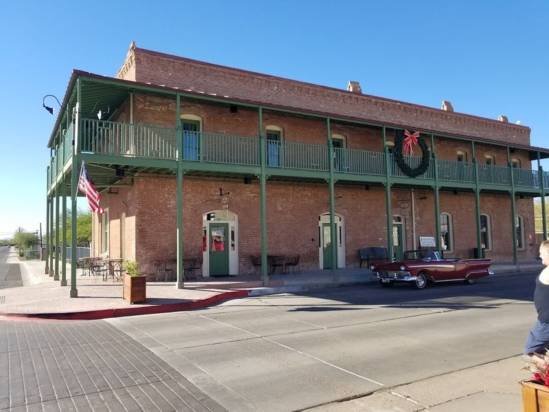 Why Florence Is The Perfect Base For Exploring Arizona's Natural Wonders