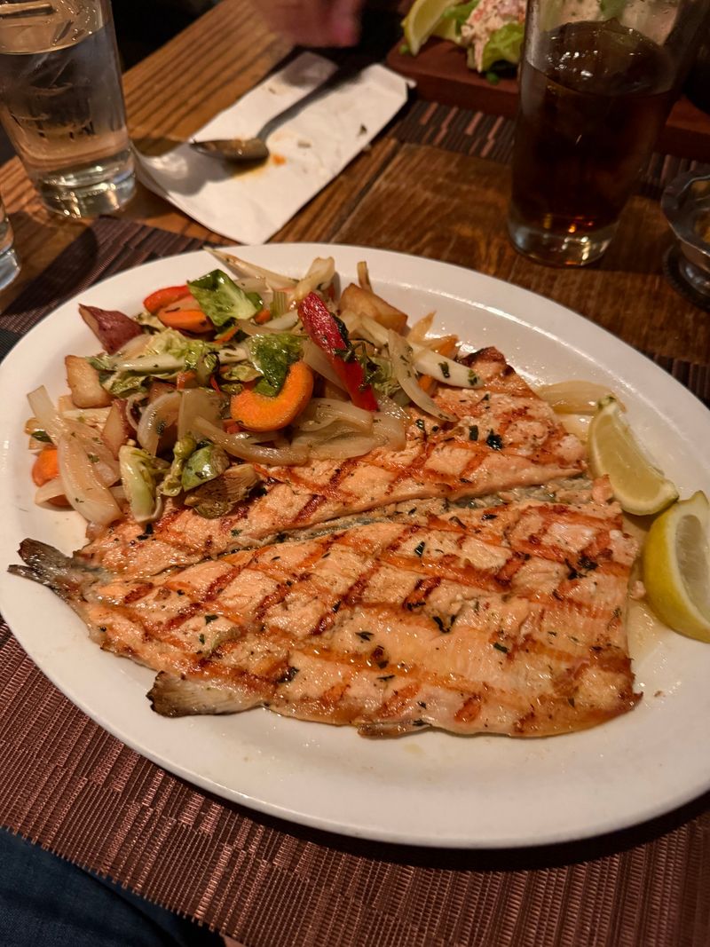 Reel Fish Coastal Kitchen And Bar