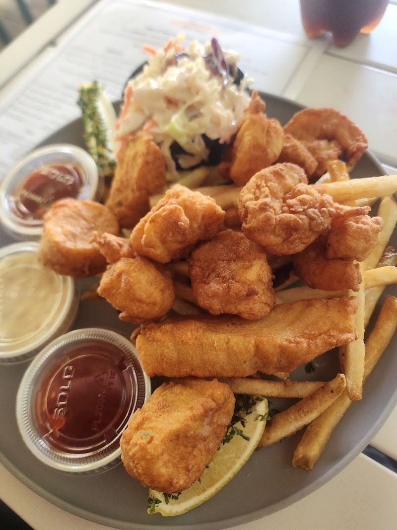 Pairing The Fish Sandwich With Classic Sides