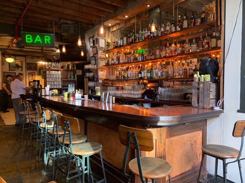 Plates That Pair Beautifully