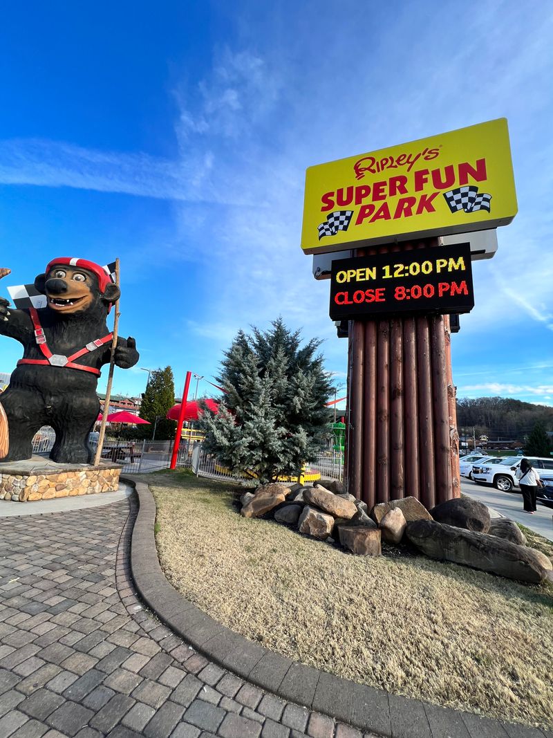 Ripley's Super Fun Park – 4061 Parkway, Pigeon Forge, TN 37863