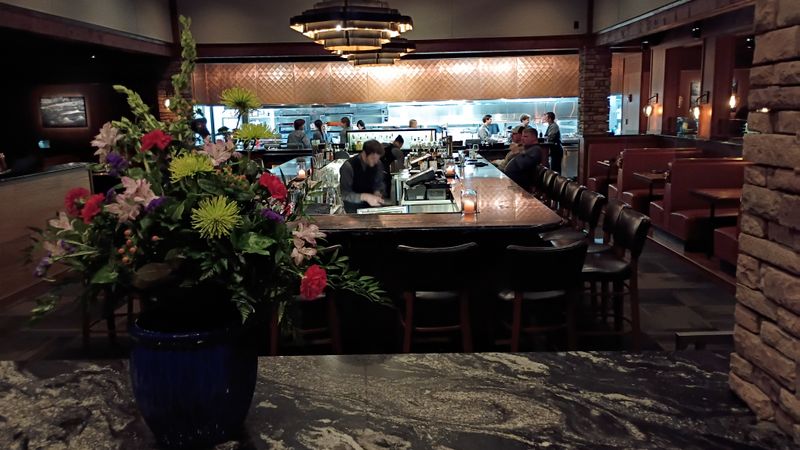 Stoney River Steakhouse & Grill – 3500 Galleria Blvd, Franklin, TN 37067