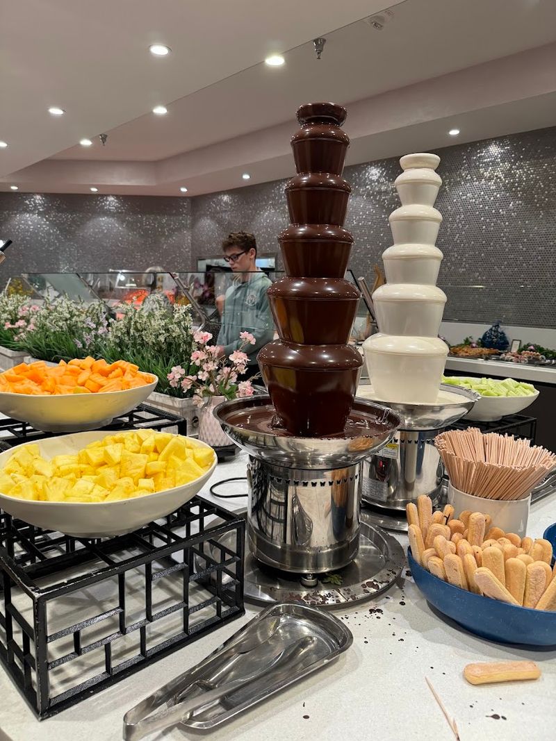 Cafe Sierra (Los Angeles)